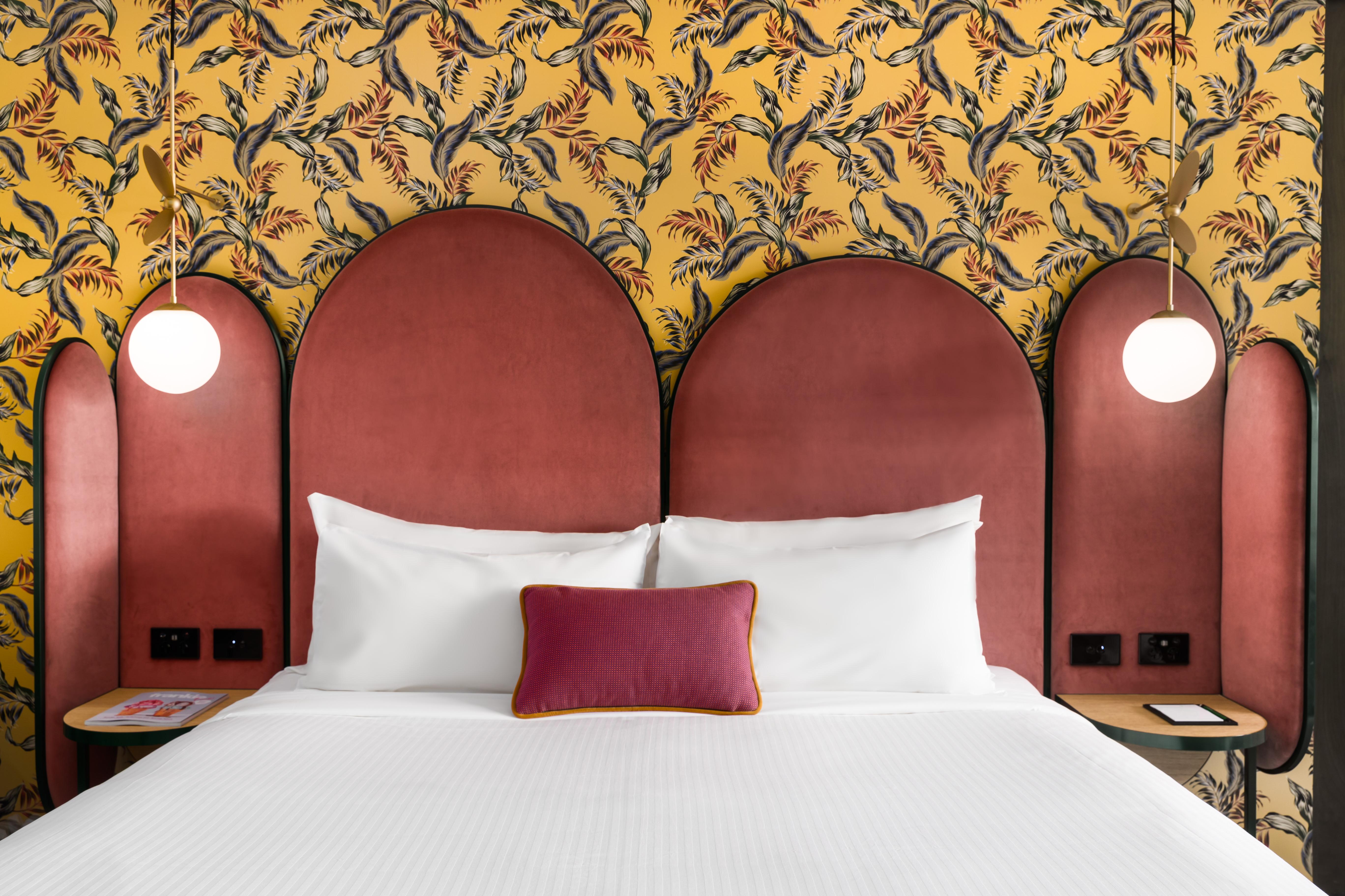 Ovolo The Valley Brisbane Exterior foto A bedroom at the hotel